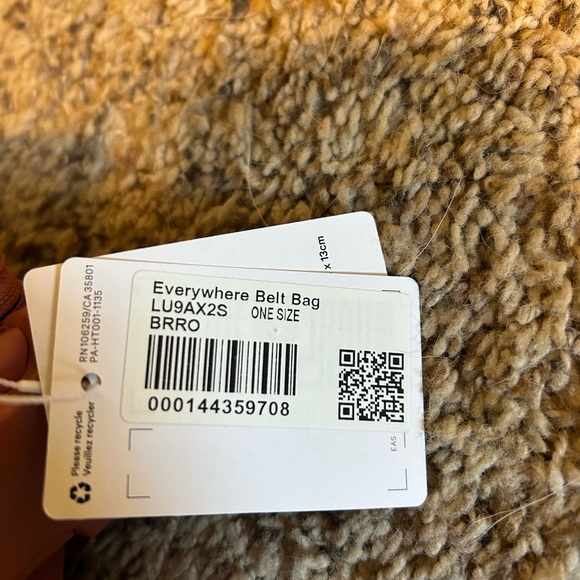 NWT | Lululemon Everywhere Belt Bag | Brier Rose - Picture 5 of 6